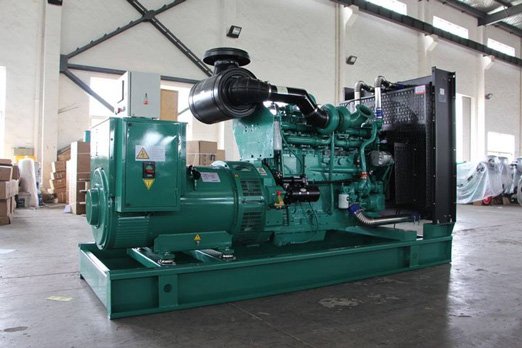 庐山320kw康明斯柴油发电车出租组图片 庐山320kw康明斯柴油发电车出租组图片